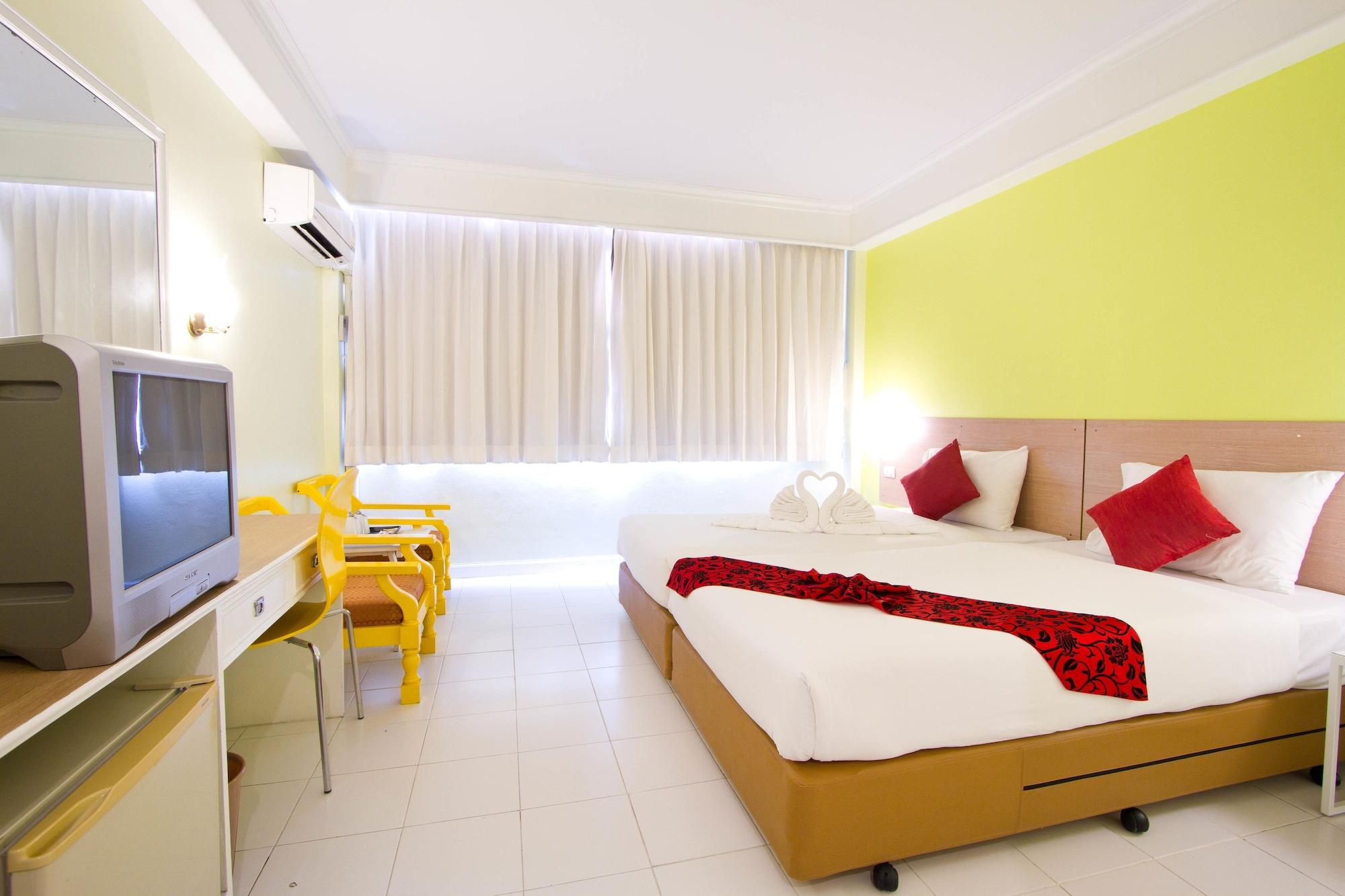 Bella Express Hotel Pattaya Exterior photo