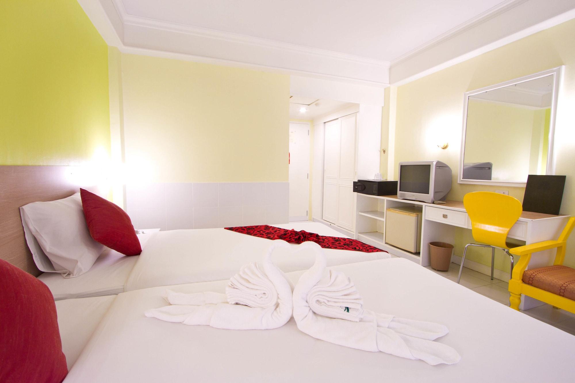 Bella Express Hotel Pattaya Exterior photo